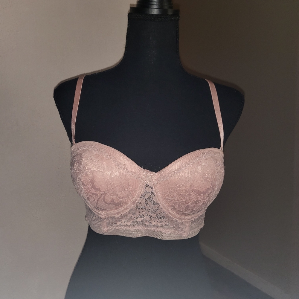 🌷🩵pink lace corset bra
